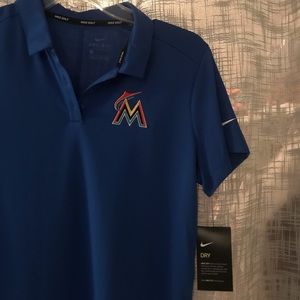 Women’s Marlins blue Shirt Sz Small